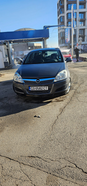 Opel Astra, снимка 12 - Автомобили и джипове - 44997723