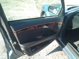 Mercedes-Benz E 270, снимка 12