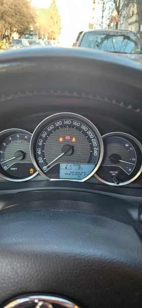 Toyota Auris - 8100 € / 15842.22 лв. - 62701068 8