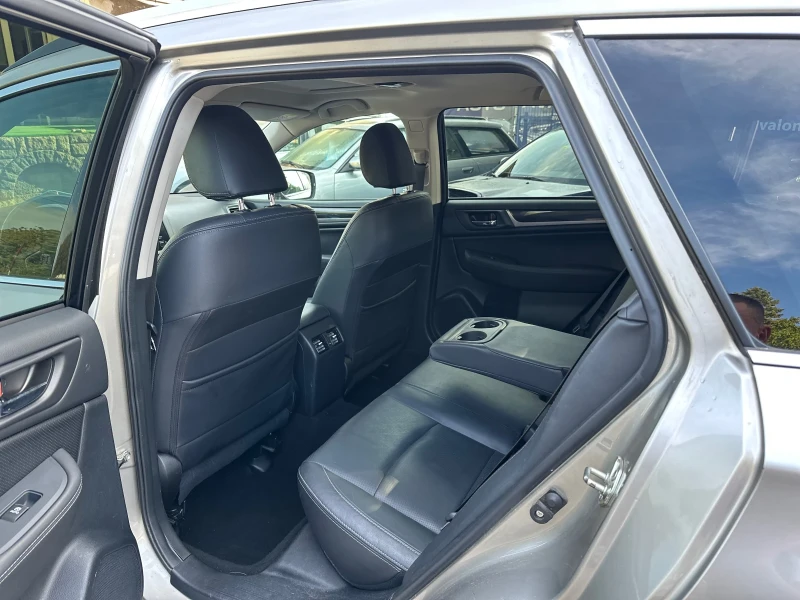 Subaru Outback 2.5 LUXURY, снимка 14 - Автомобили и джипове - 47272755