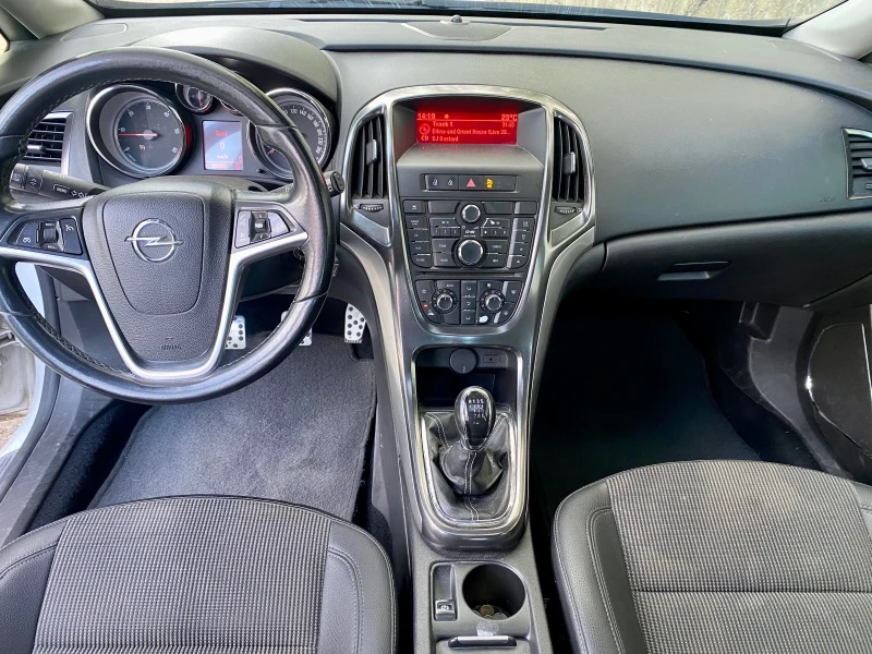 Opel Astra 1.7CDTI-125k.c.-EURO5A-Бартер-Лизинг, снимка 12 - Автомобили и джипове - 47579537