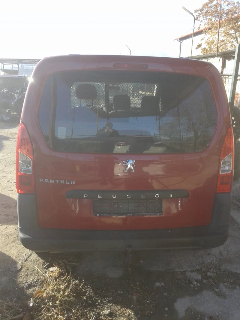 Peugeot Partner 1.6 hdi, снимка 3 - Автомобили и джипове - 48074717