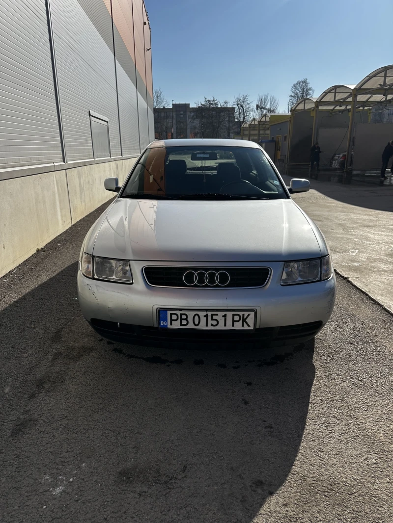 Audi A3 1.8, снимка 2 - Автомобили и джипове - 48850899