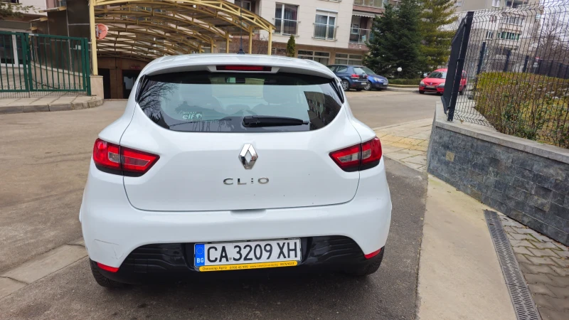 Renault Clio 1.2 benzin klimatik , снимка 5 - Автомобили и джипове - 49154129