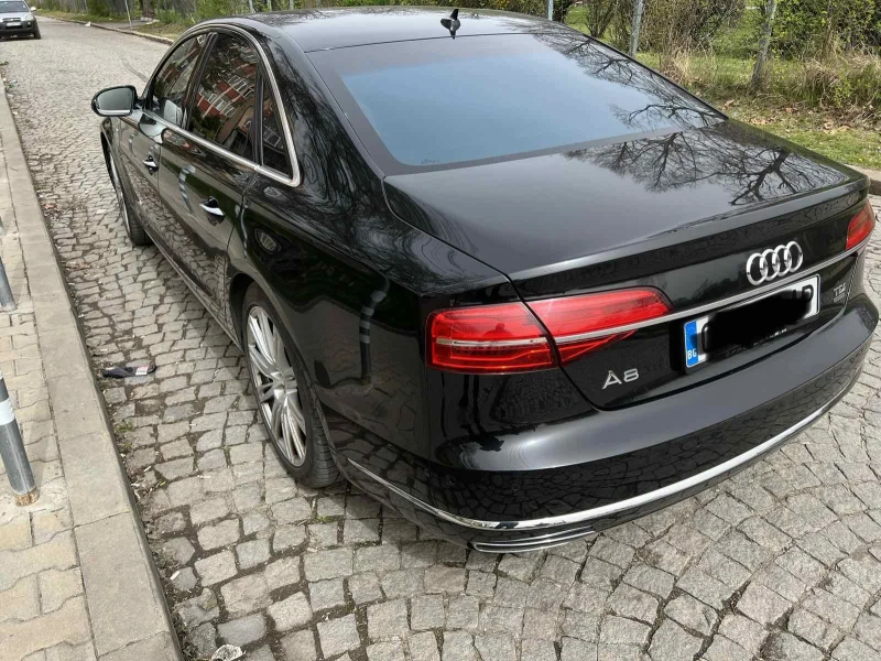 Audi A8, снимка 3 - Автомобили и джипове - 49225768