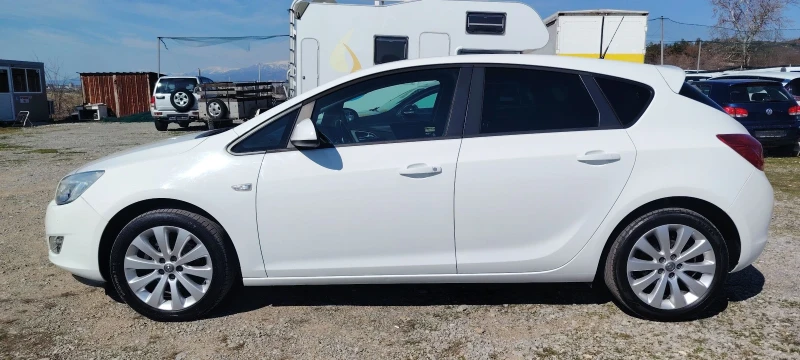 Opel Astra 1.4T-140к.с, снимка 9 - Автомобили и джипове - 49437223