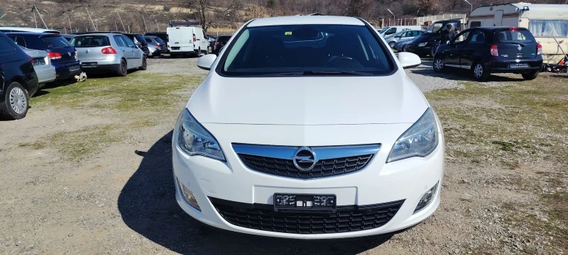 Opel Astra 1.4T-140к.с, снимка 3 - Автомобили и джипове - 49437223