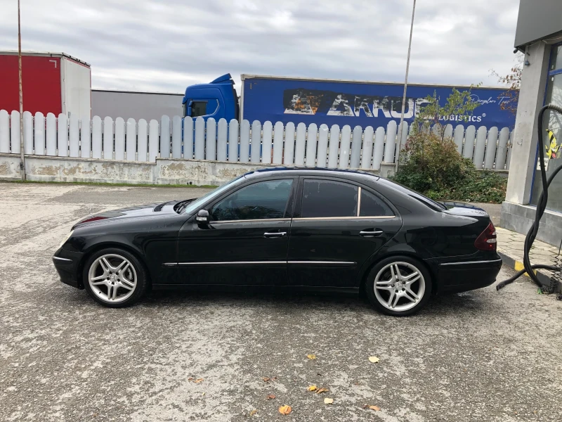 Mercedes-Benz E 240, снимка 2 - Автомобили и джипове - 52320824