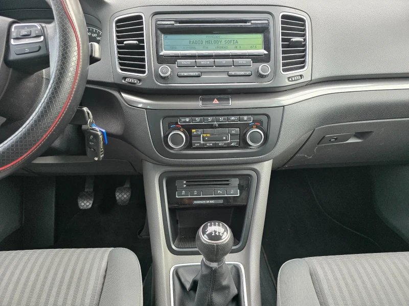 Seat Alhambra 2.0TDI 140кс EU5A РЕАЛНИ КИЛОМЕТРИ , снимка 14 - Автомобили и джипове - 52327258