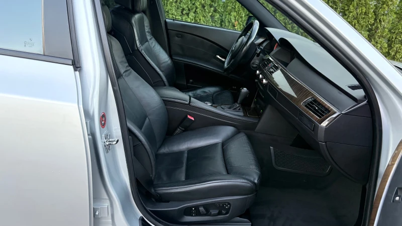 BMW 530 M-PACKET, снимка 14 - Автомобили и джипове - 52745843