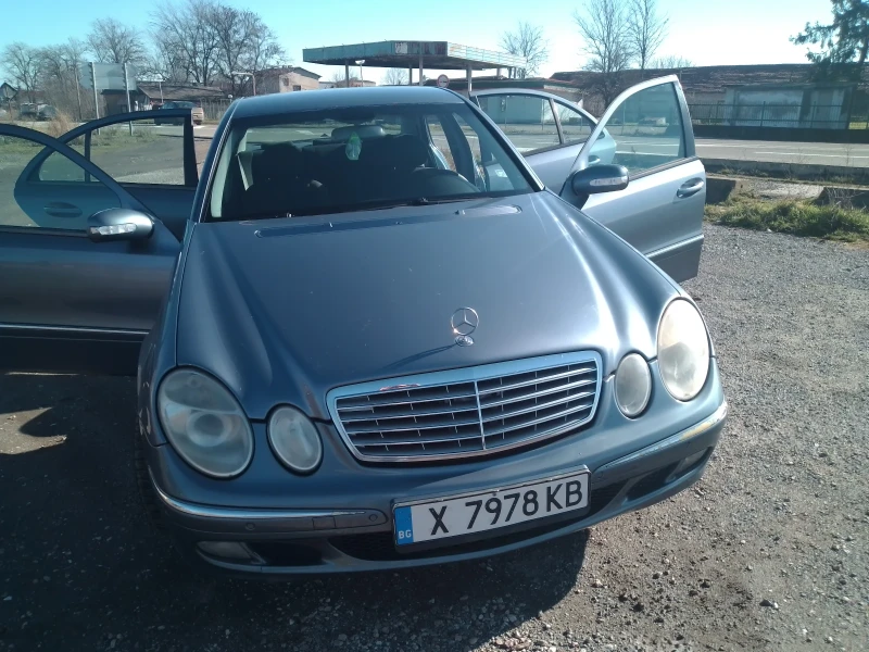 Mercedes-Benz E 270, снимка 3 - Автомобили и джипове - 53259799
