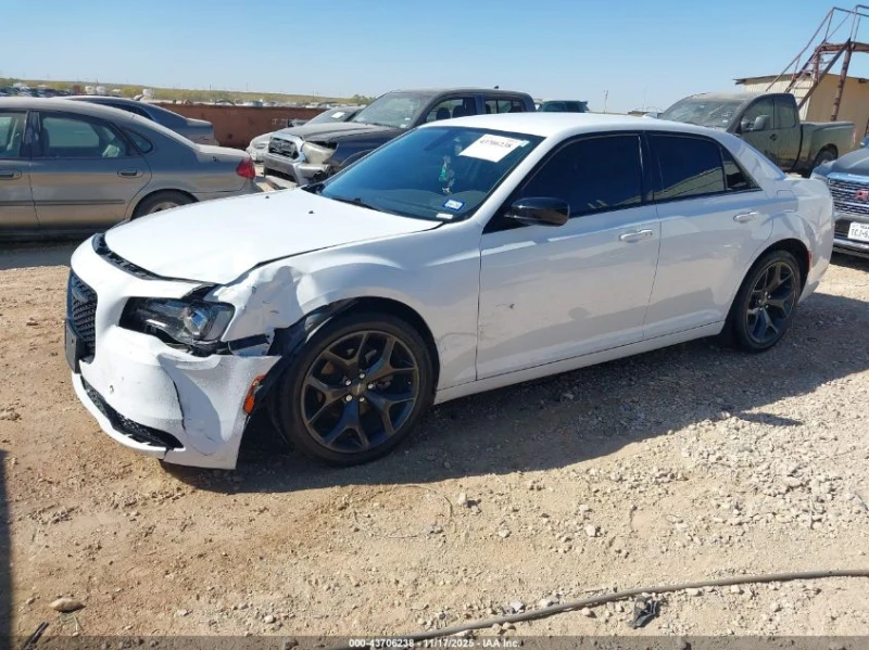 Chrysler 300c 3.6l 300 Touring, снимка 2 - Автомобили и джипове - 53395985