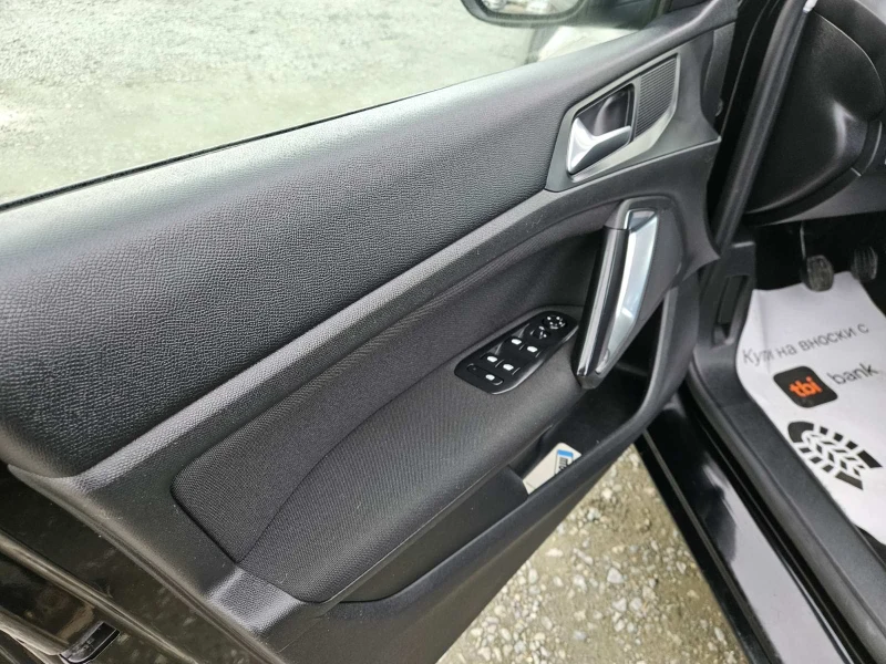 Peugeot 308 1.6HDI, снимка 13 - Автомобили и джипове - 53497240