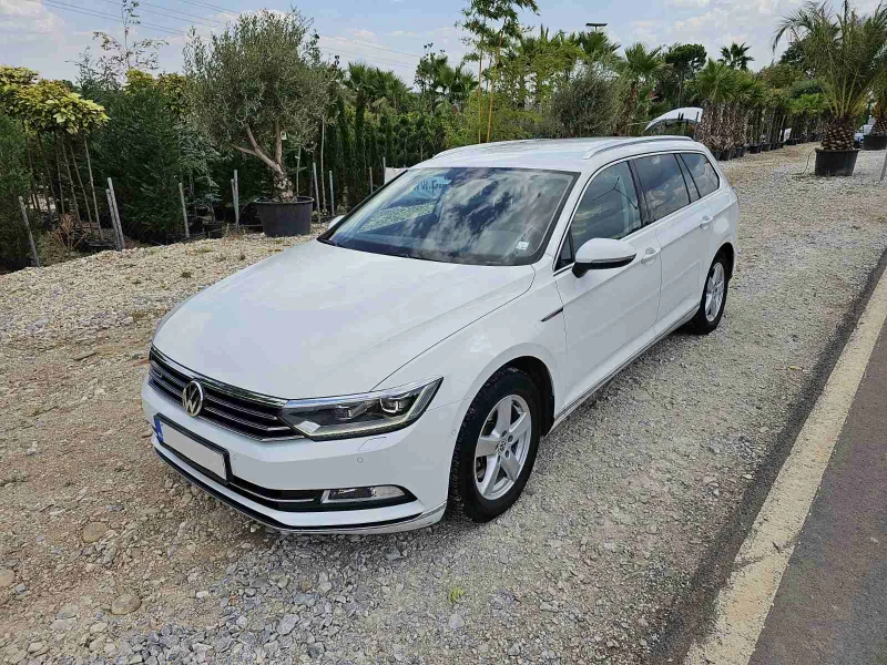 VW Passat 4MOTION/HIGHLINE/LED/ 122 000 km - 28900 лв. - 40290967 | Car24.bg