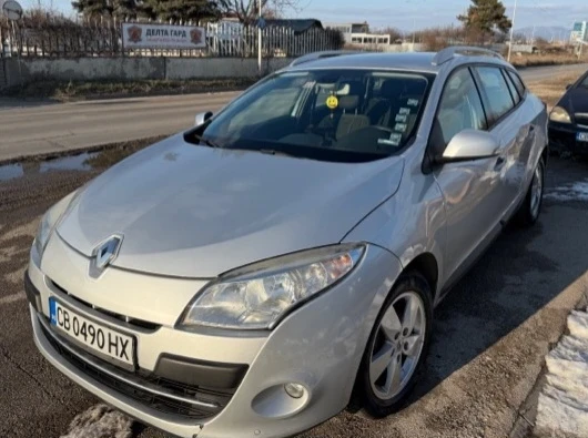 Renault Megane Renault  Megane III 2.0 16V (140 Hp), автоматик! - изображение 10