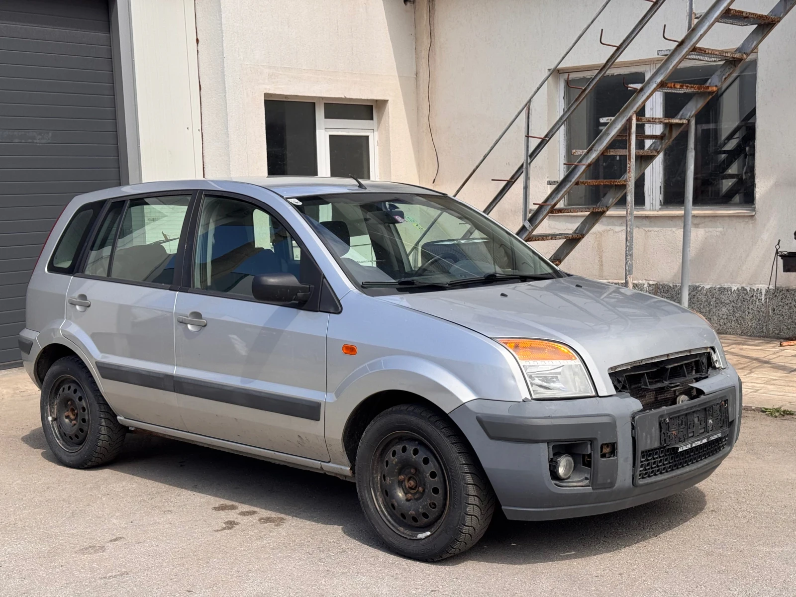 Ford Fusion 1.6i, снимка 1