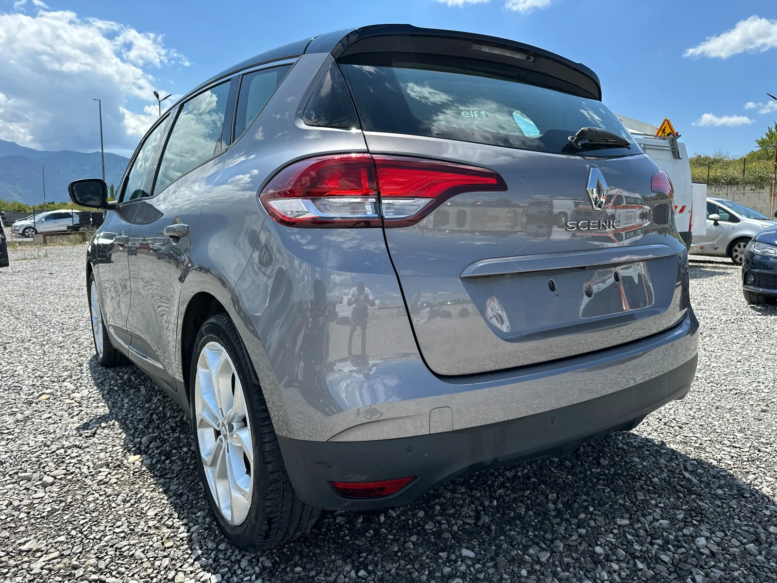Renault Scenic 1.7dCi INITIALE - изображение 3
