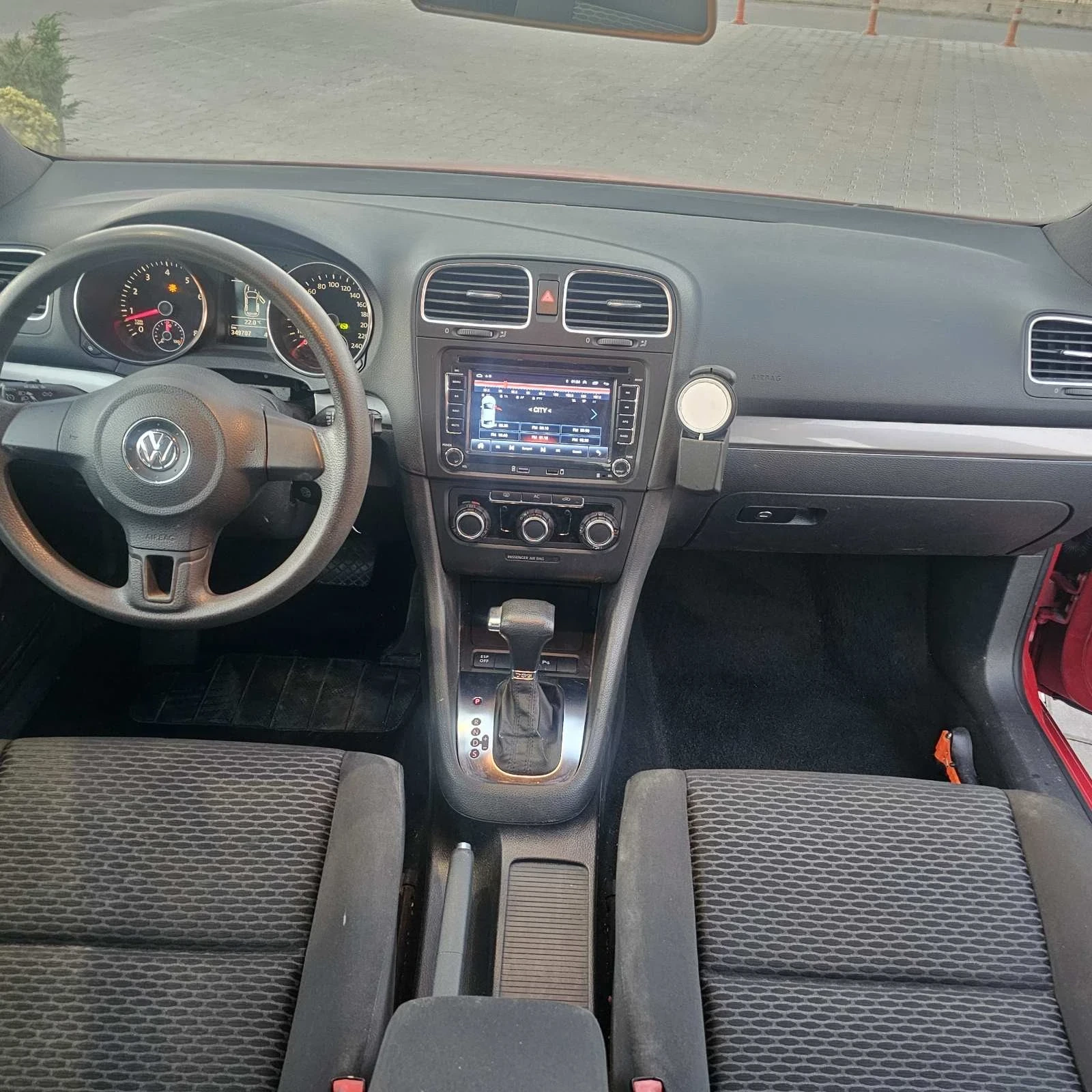 VW Golf 1.4 TFSI* AUTOMAT*  - изображение 7