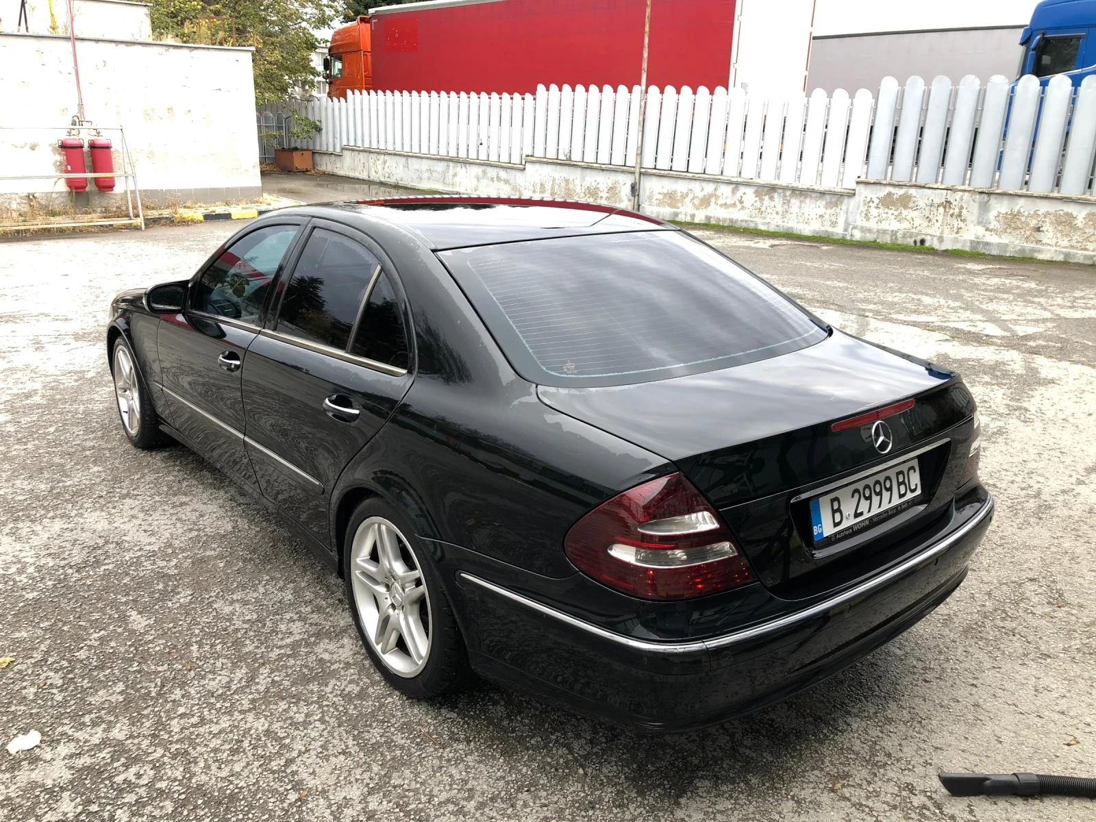 Mercedes-Benz E 240  - изображение 4