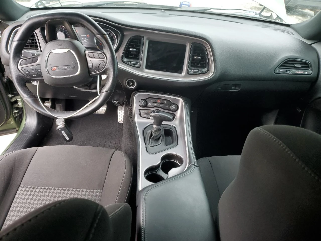 Dodge Challenger R/T SCAT PACK* 6.4* V8* *  | Mobile.bg   8