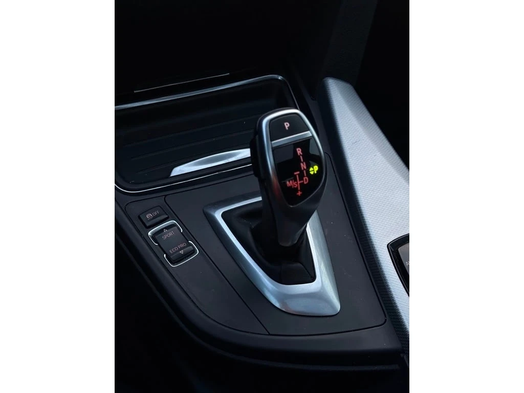 BMW 335 * 335i xDrive * CARFAX * ���� �� �� | Mobile.bg � ����������� 13