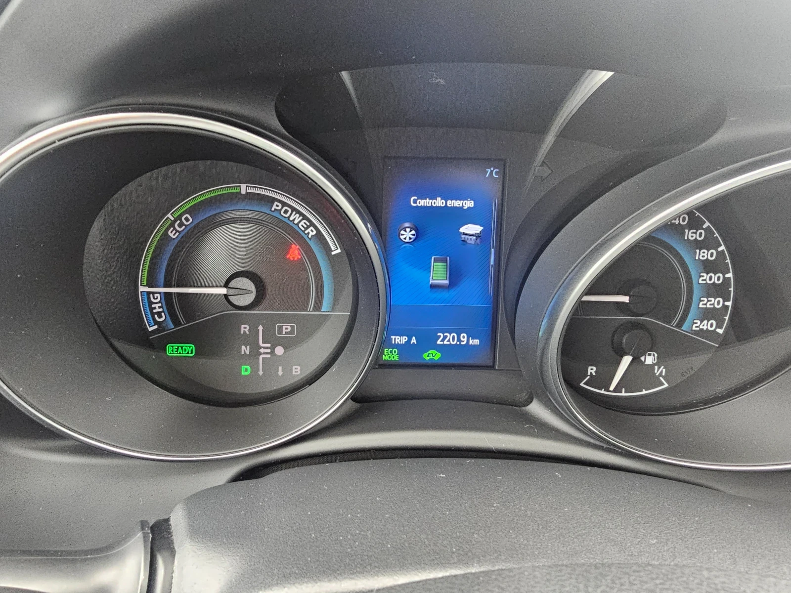 Toyota Auris 1.8 HIBRID  | Mobile.bg � ����������� 13