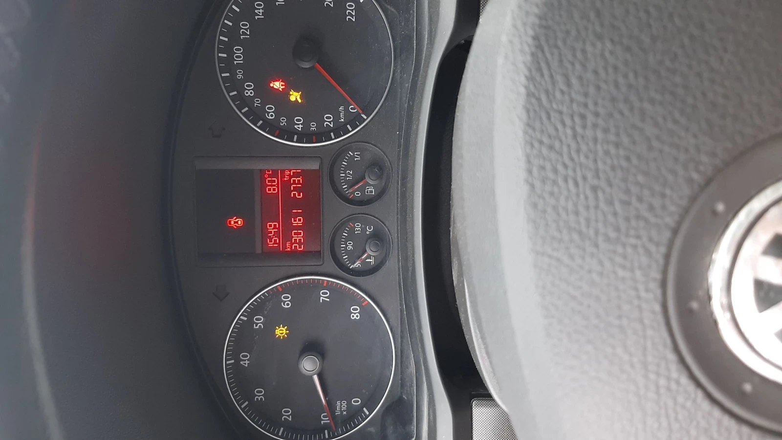 VW Golf 1.4, снимка 6 - Автомобили и джипове - 54248877