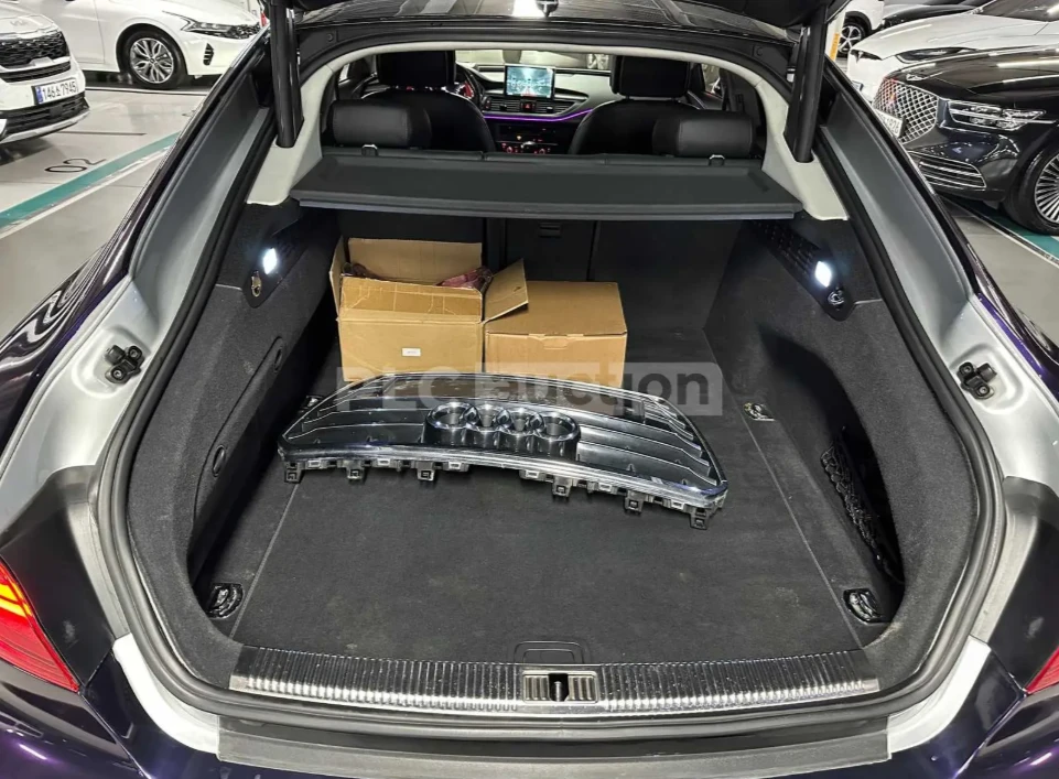 Audi A7 S7 ПАКЕТ/КАМЕРИ/ПОДГРЕВ/ШИБИДАХ, снимка 16 - Автомобили и джипове - 54092801