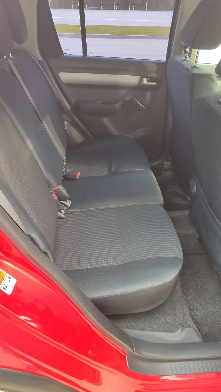 Suzuki Swift 83000km, снимка 13 - Автомобили и джипове - 54092923