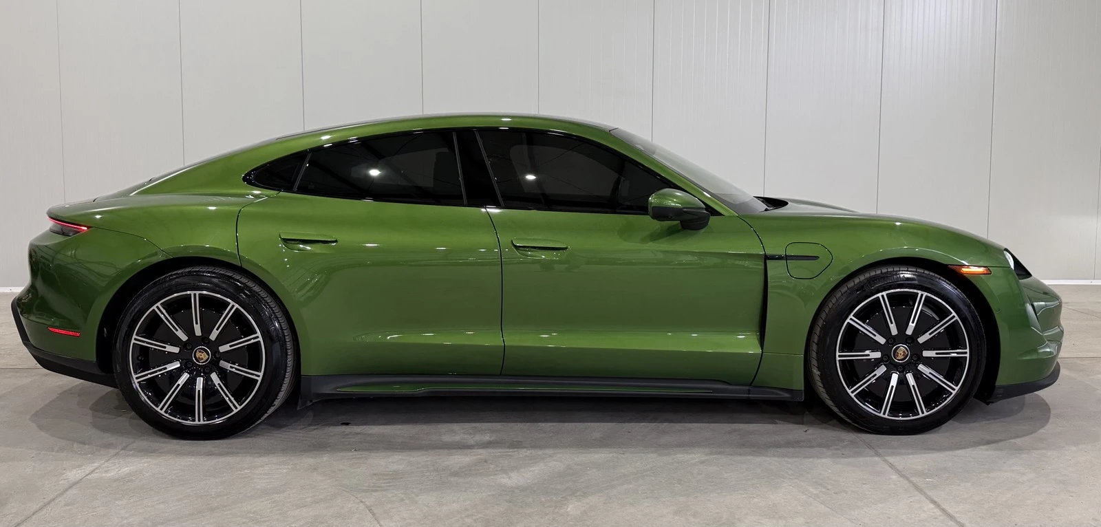 Porsche Taycan 4S Performance Plus 94kw, снимка 6 - Автомобили и джипове - 54294421