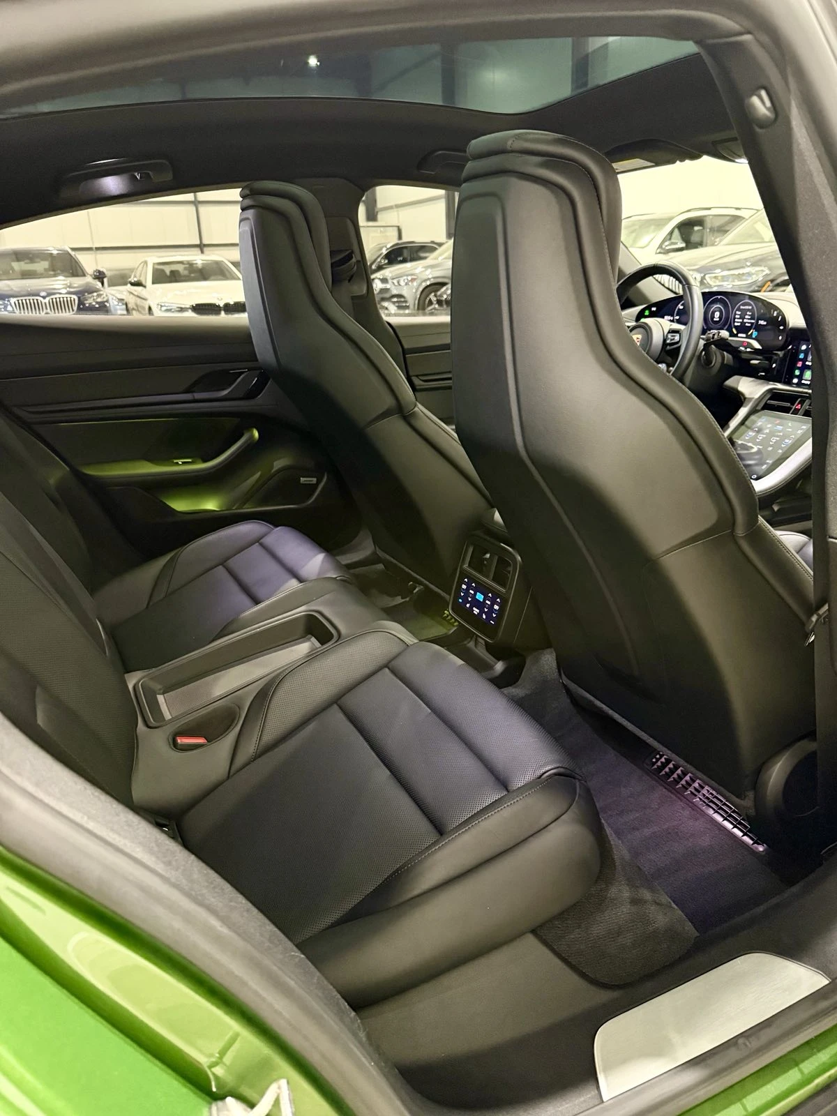 Porsche Taycan 4S Performance Plus 94kw, снимка 11 - Автомобили и джипове - 54294421