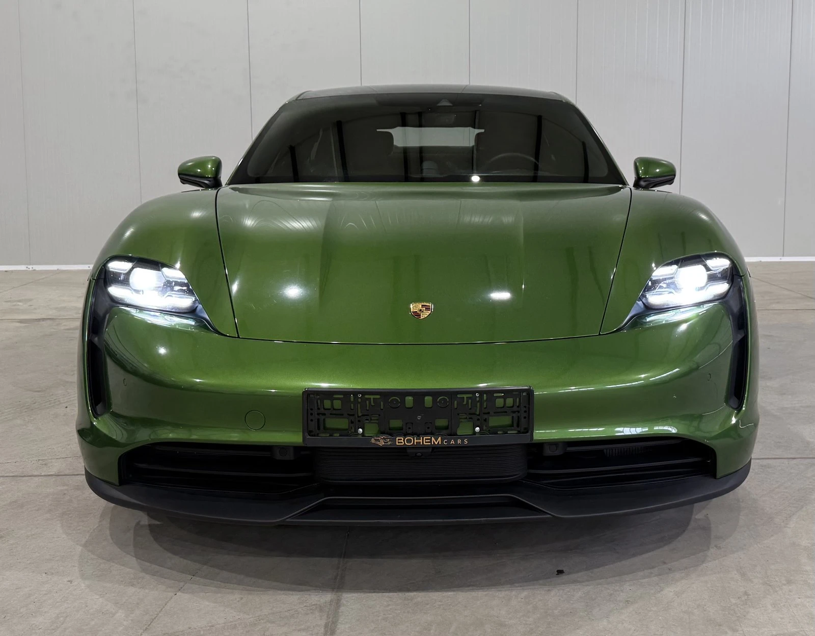 Porsche Taycan 4S Performance Plus 94kw, снимка 8 - Автомобили и джипове - 54294421