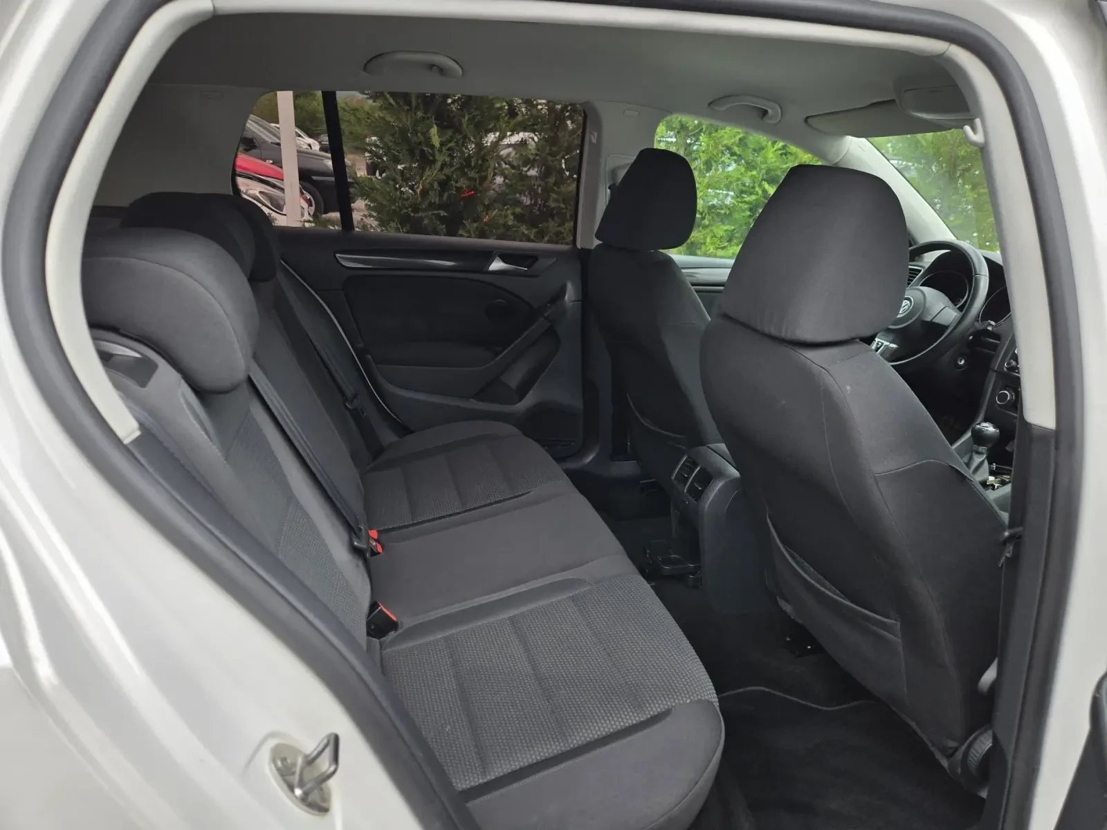 VW Golf 1.6i-102кс= ГАЗ* LANDI RENZO* = АВТОПИЛОТ= НАВИ, снимка 14 - Автомобили и джипове - 54512002