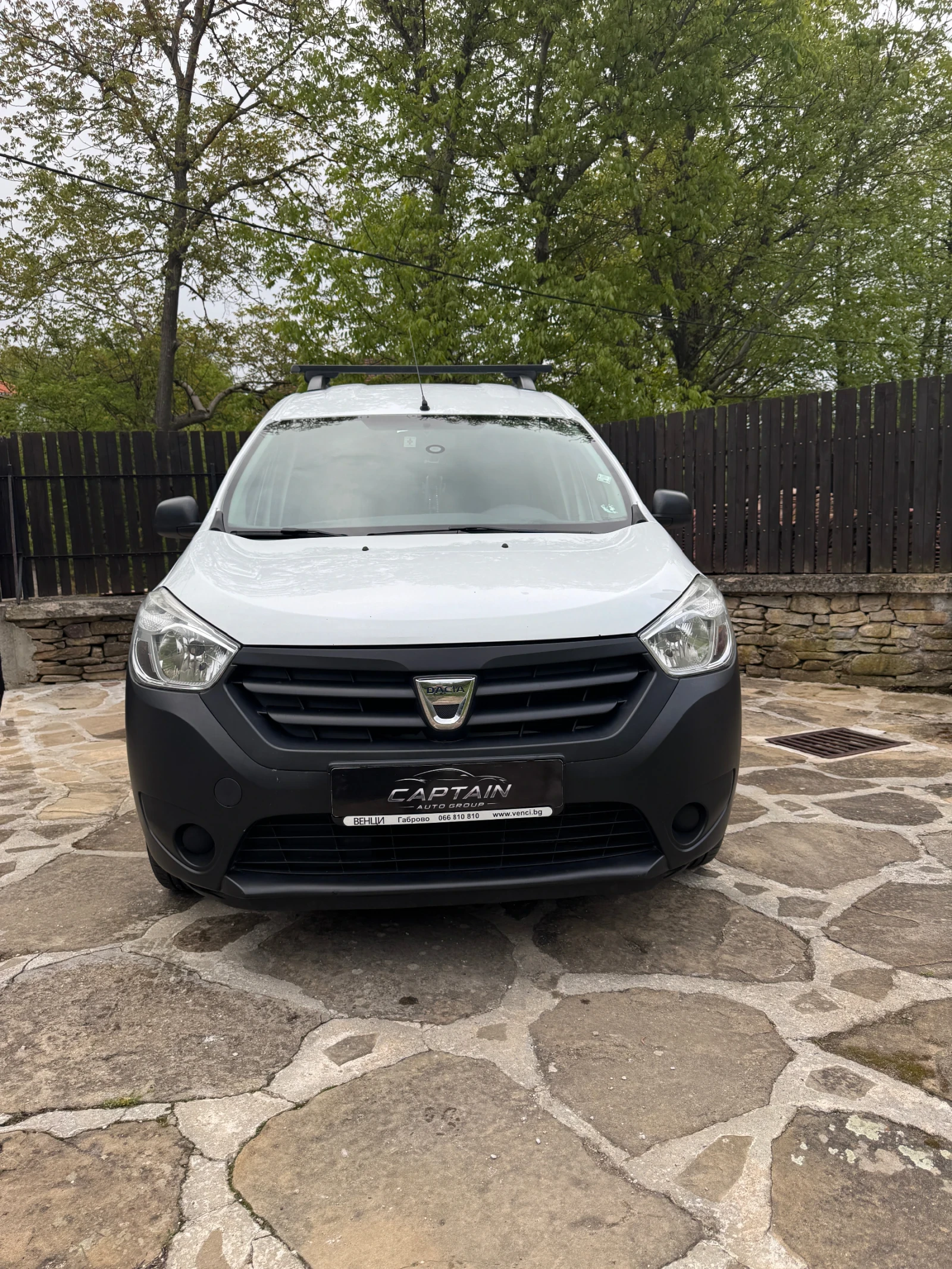 Dacia Dokker 1.6 LPG, снимка 2 - Автомобили и джипове - 54584979
