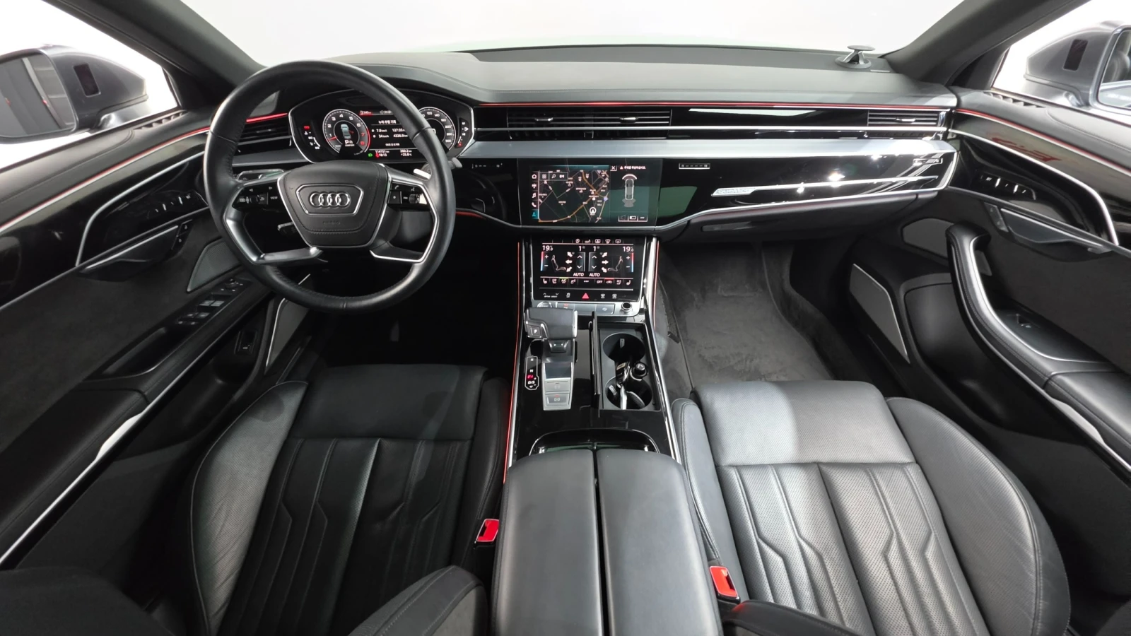 Audi A8 55 TFSI Quattro, снимка 5 - Автомобили и джипове - 54720635