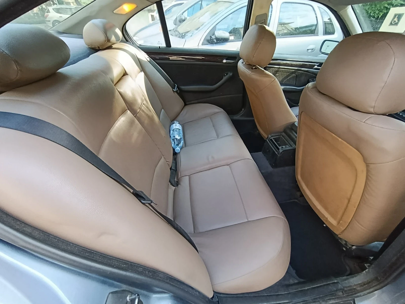 BMW 320, снимка 7 - Автомобили и джипове - 54753120