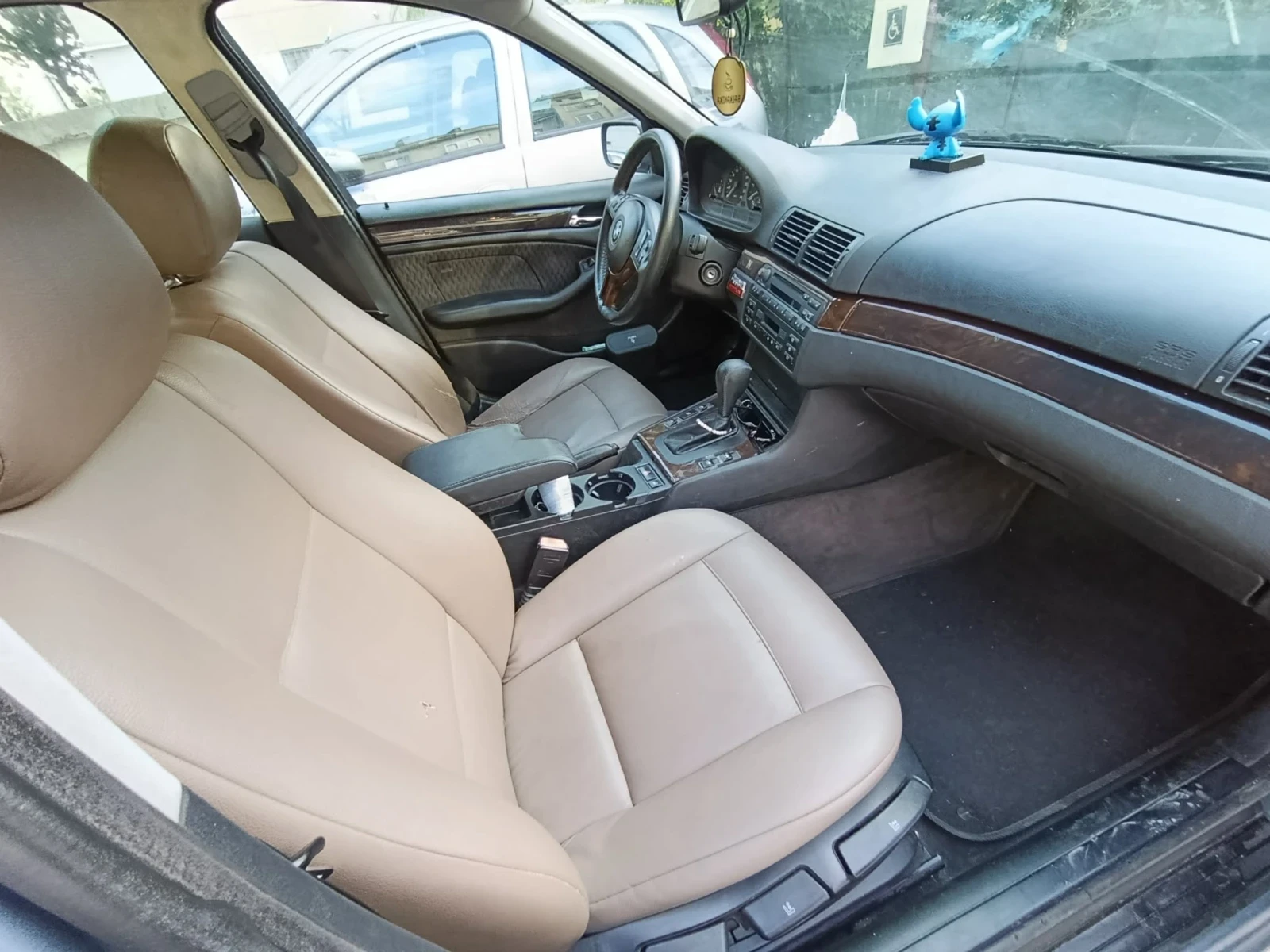 BMW 320, снимка 6 - Автомобили и джипове - 54753120