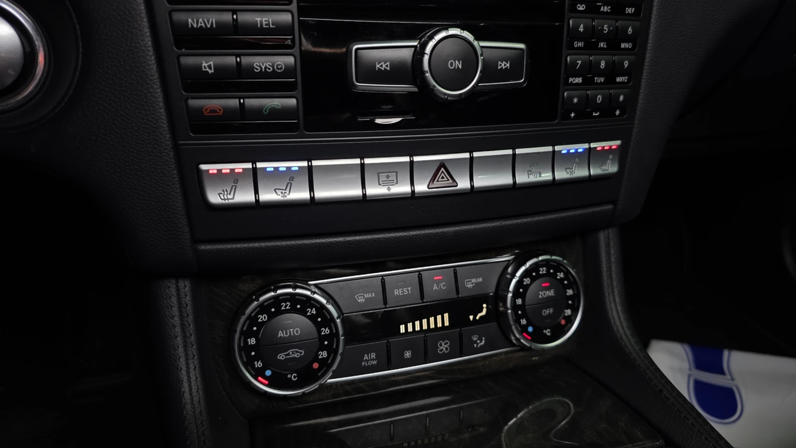 Mercedes-Benz CLS 350 AMG PK* ОБДУХ* ANDROID AUTO* КРАЙНА ЦЕНА, снимка 12 - Автомобили и джипове - 54863482