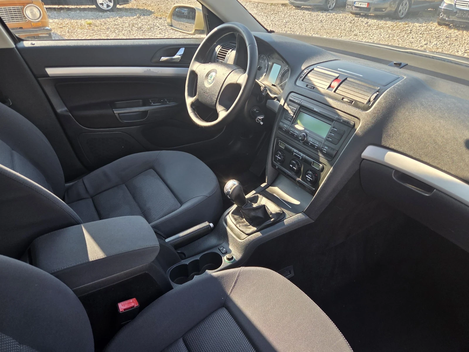 Skoda Octavia 1.9* klima* Италия * , снимка 12 - Автомобили и джипове - 55062727