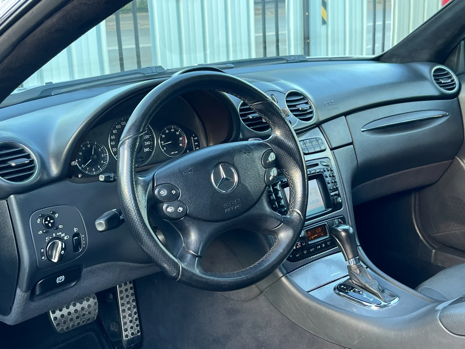 Mercedes-Benz CLK 320* AMG PACK* , снимка 3 - Автомобили и джипове - 55104552