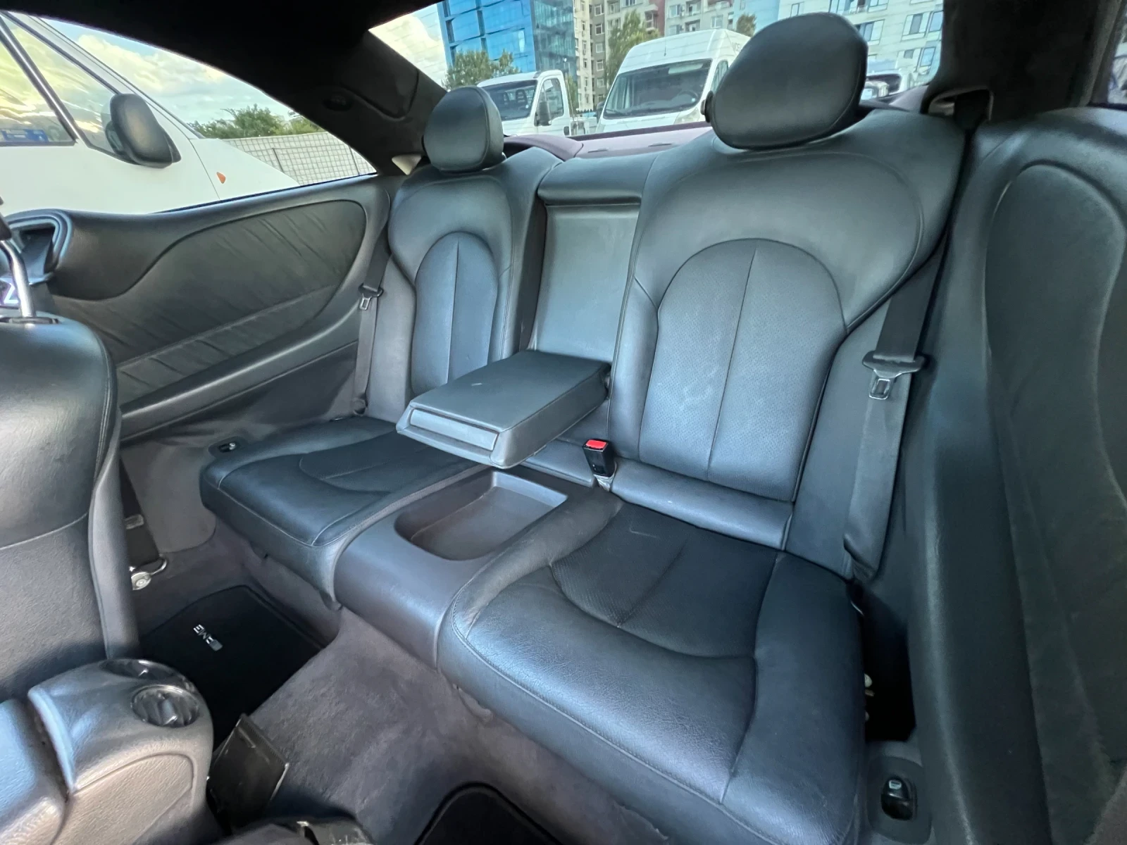 Mercedes-Benz CLK 320* AMG PACK* , снимка 6 - Автомобили и джипове - 55104552