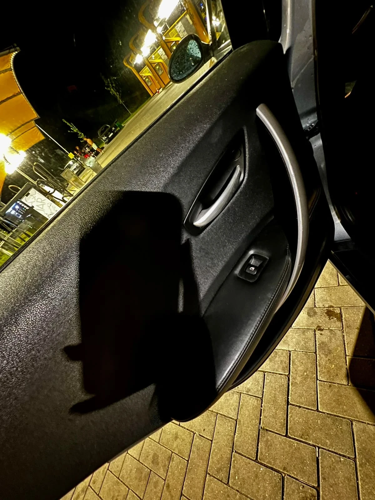 BMW 320, снимка 10 - Автомобили и джипове - 55282306