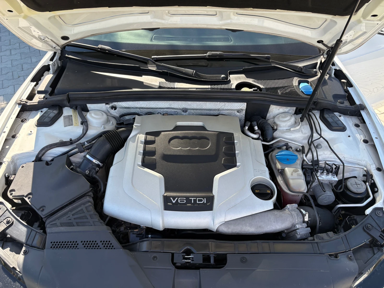 Audi A5 S line, снимка 12 - Автомобили и джипове - 55513808