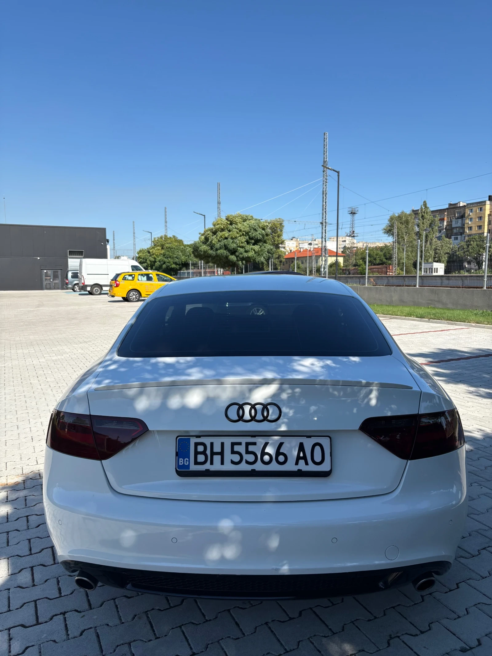 Audi A5 S line, снимка 4 - Автомобили и джипове - 55513808