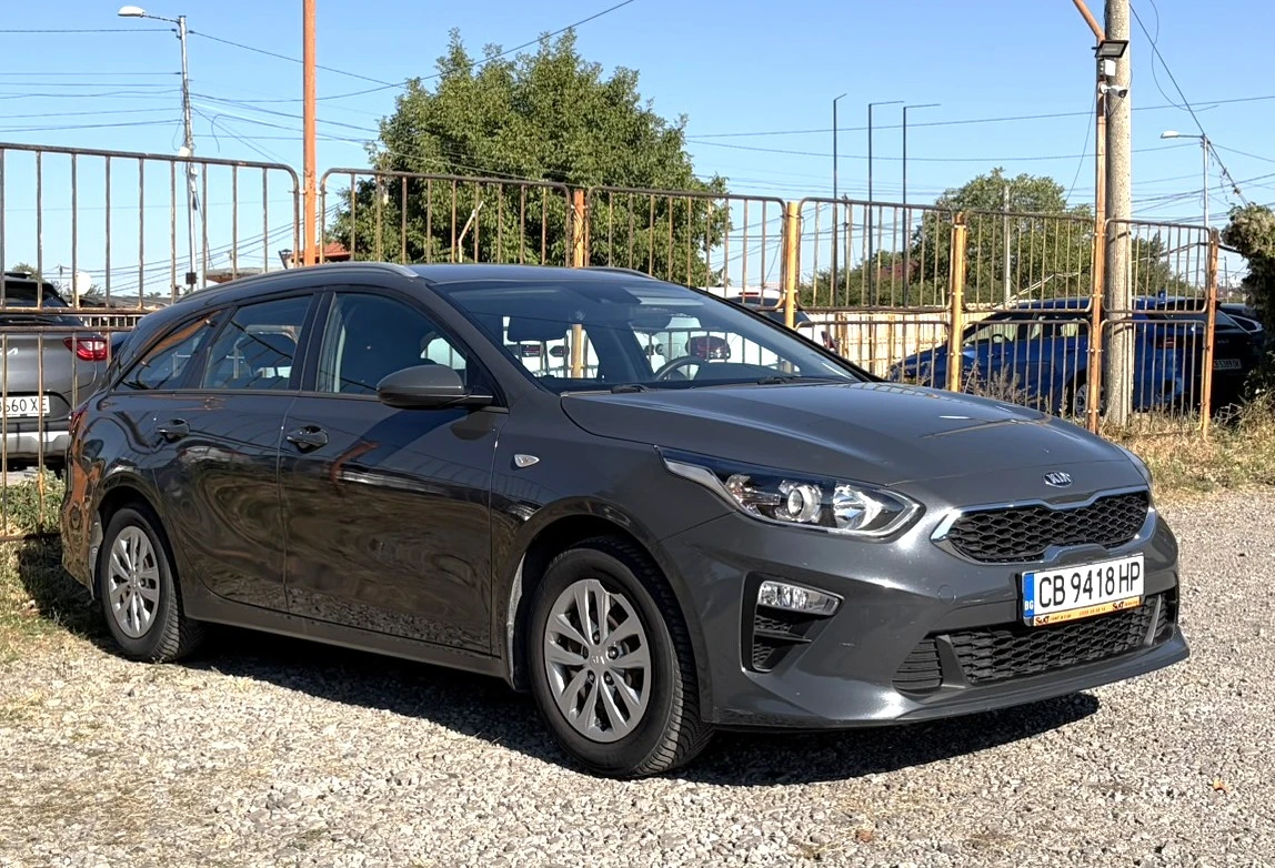 Kia Ceed 1.4 100 hp, снимка 3 - Автомобили и джипове - 56134140