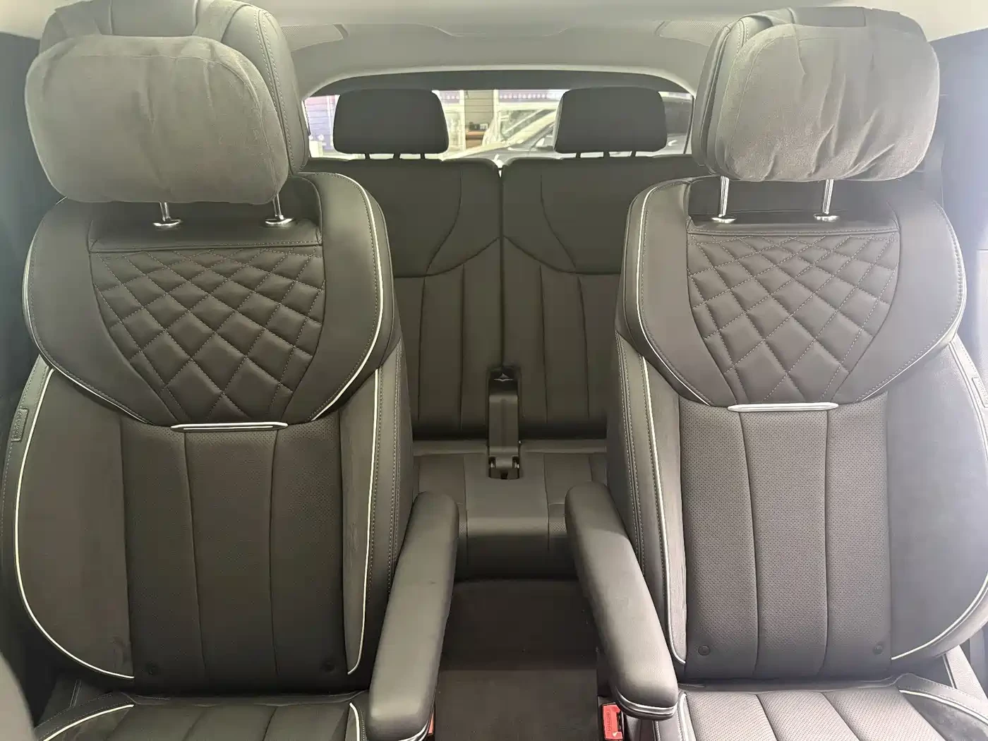 HongQi E-HS9 2022 690km Qi Xiang Edition (6-seater) | Mobile.bg � ����������� 15