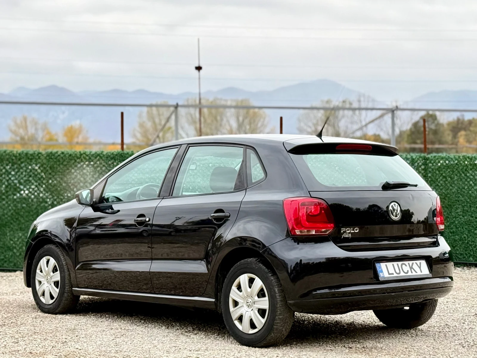 VW Polo 1.2i КЛИМАТИК, снимка 5 - Автомобили и джипове - 56742112