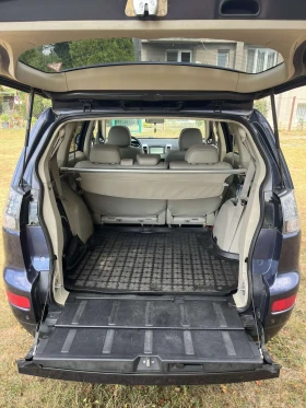 Mitsubishi Outlander 2.4 Instyle+ 4х4 7 Места ГАЗ, снимка 13