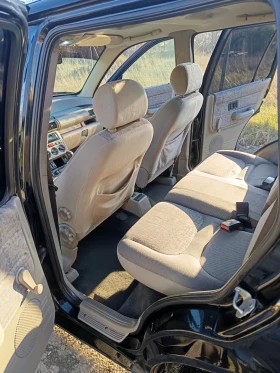 Land Rover Freelander 2.0 TD 4x4 - 2200 € / 4302.83 лв. - 43489334 11