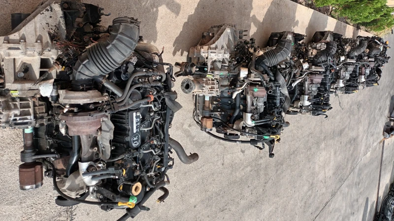 Kia Sorento 2.2DЧАСТИ, снимка 13 - Автомобили и джипове - 49758825